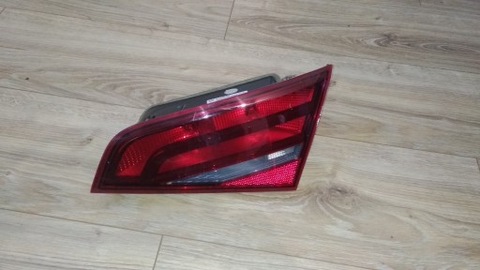 AUDI A3 8V LAMP LID BOOT RIGHT  8V4945094  