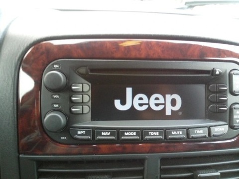 RADIO JEEP GRAND CHEROKEE WJ BECKER RB3 EUROPA  