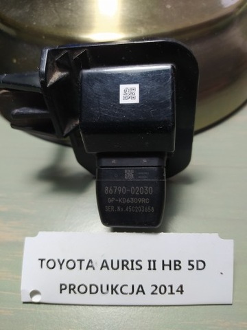 VENDO UZYWANA CÁMARA RETROVISOR TOYOTA AURIS II  