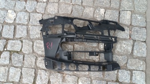 BMW 5 G30 G31 КРІПЛЕННЯ КРІПЛЕННЯ БАМПЕРА ПРАВИЙ ПЕРІД 7385346 