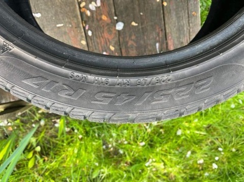 TIRES USED WINTER R17 PIRELLI  