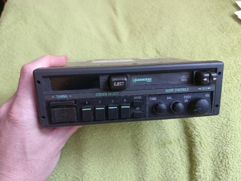 RADIO KASETOWY FORD SOUND 2000 SIERRA  