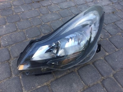 Uszkodzona oryginalna lampa Valeo Opel Corsa 2014 