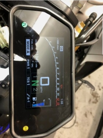 ПРИБОРНІ ПАНЕЛІ ФАРА ПЕРЕКЛЮЧАТЕЛІ СТЕЛАЖ YAMAHA MT10 SP TRACER 900 GT R1 