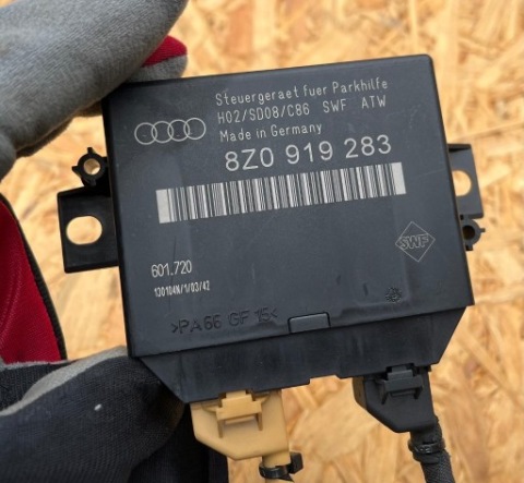 БЛОК КЕРУВАННЯ МОДУЛЬ ПАРКТРОНІК ПАРКУВАННЯ AUDI A6 C5 VOLKSWAGEN 8Z0919283 