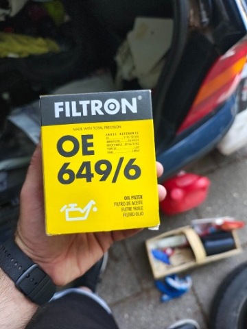 FILTRON ФІЛЬТР МАСТИЛА OE649/6 BMW 3 E46 E90 316 318 