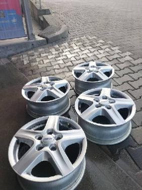 ТИТАНОВЫЕ ДИСКИ ALUTEC GRIP T 16 DO RENO TRAFIC II (5X118)- СОСТОЯНИЕ В ОЧЕНЬ ХОРОШЕМ СОСТОЯНИИ 