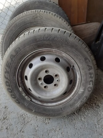 КОМПЛЕКТ КОЛЕС Z ШИНАМИ LETNIMI GOODYEAR 205/65R 15 