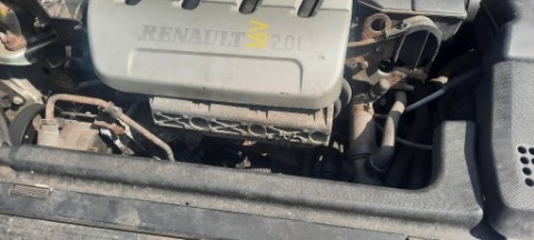 ПРОДАМ ДВИГУН КОМПЛЕКТНИЙ LAGUNA 2.0 BENZYANA 99KW 197000KM 