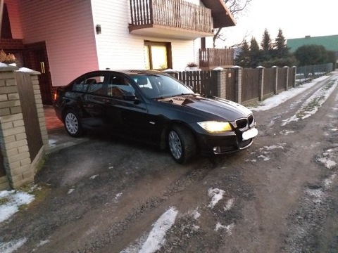 ПРОДАМ BMW E90 320I