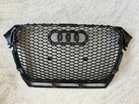 РЕШІТКА РЕШІТКА РАДІАТОРА AUDI RS4, S4, A4 B8 - PLASTER MIODU 