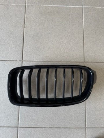 КОМПЛЕКТ NEREK / РЕШІТКА BMW F30 F31 GLOSS ЧОРНИЙ (ОРИГІНАЛ OE) ЛІВА + ПРАВА 
