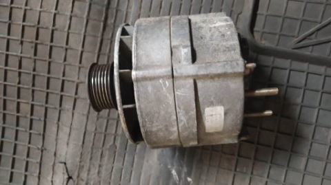 ГЕНЕРАТОР BOSCH 0120469906 (907) ДЛЯ BMW E34 520I, 525I 
