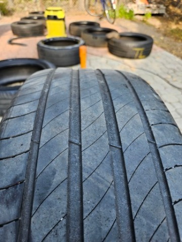 1X ШИНА MICHELIN PREMACY 4 2020 РІК 225/55/18 4MM 
