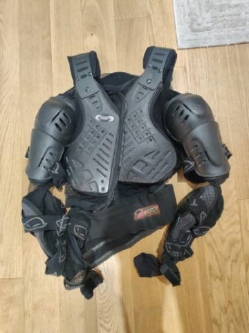 UFO SCORPION EQUIPMENT MOTORCYCLE 
