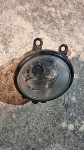 ГАЛОГЕН ПРАВИЙ ПЕРІД TOYOTA 89206401 