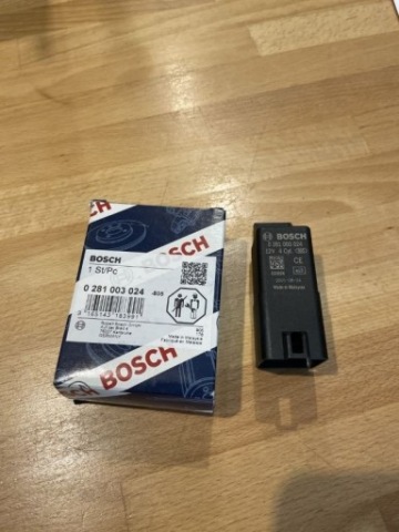 NEW CONTROL UNIT CANDLE INCANDESCENT BOSCH 0281003024 
