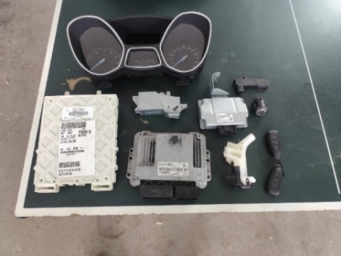 БЛОК КЕРУВАННЯ ДВИГУНА КОМП'ЮТЕР КОМПЛЕКТ 0261S07430 FORD FOCUS MK3 1.6 EB 