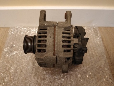 Alternator Megane III 1.6 16V BOSCH - 8200660025 