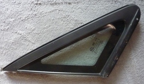 HYUNDAI I30  GLASS SIDE LEFT REAR VENT WINDOW  