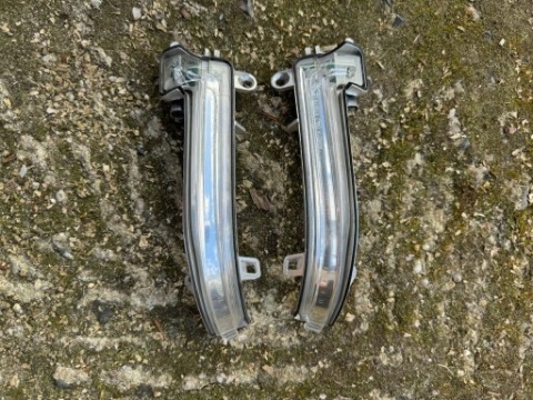 ПОВОРОТНИКИ ПОВОРОТНИК BMW ЗЕРКАЛ ПРАВИЙ ЛІВИЙ BMW F30 F32 F31 7280772 ORGI 