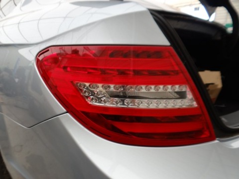 MERCEDES W204 РЕСТАЙЛ ЗАД ФАРА СВЕТОДИОДНЫЕ ЛЕВАЯ ПРАВАЯ СЕДАН КУПЕ 