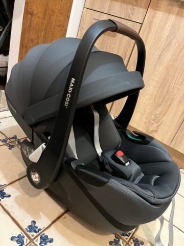 КРІСЛО MAXI COSI PEBBLE 360 PRO2 