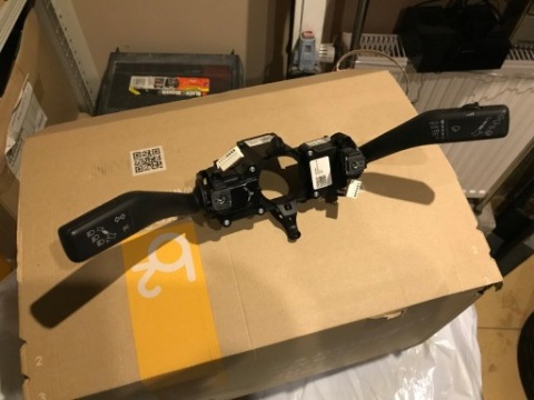ПЕРЕМИКАЧ РУЧКИ VW 5K0953502K 5K0953501CP 