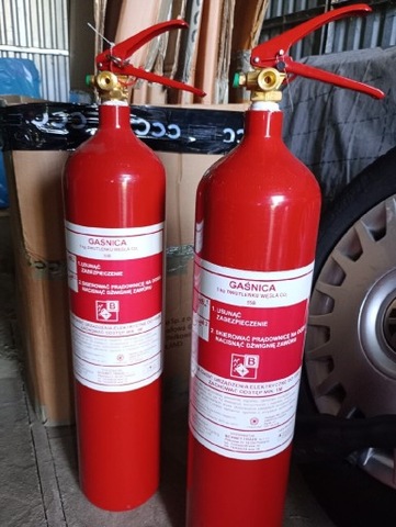 EXTINGUIDOR SNIEGOWA 5KG  B . LEGALIZACJA MANTENIMIENTO  