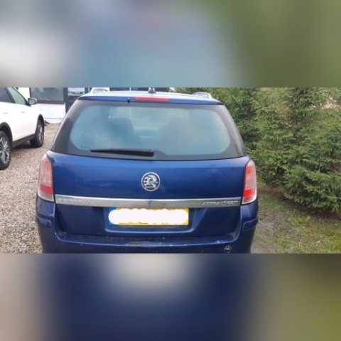 КРИШКА БАГАЖНИКА ЗАД ASTRA H Z 21B 