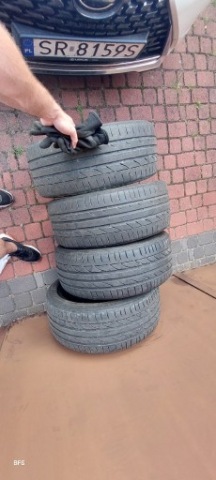 ШИНИ BRIDGESTONE POTENZA 235/40 R19 – КОМПЛЕКТ 5 SZT. (Z ZAPASEM) 