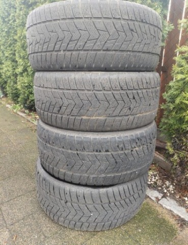 ШИНИ ЗИМОВІ TRACMAX 245/35 R20 X-PRIVLIO 6MM 