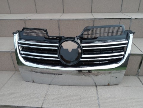 РЕШІТКА РАДІАТОРА РЕШІТКА РАДІАТОРА VW JETTA GOLF V 1K5853653 