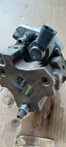 НАСОС ПАЛИВНА BOSCH 0445010146 BMW X3 2.0D 3.0D 
