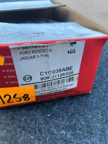 КОЛОДКИ ГАЛЬМІВНЕ C1G035ABE FORD MONDEO 3 