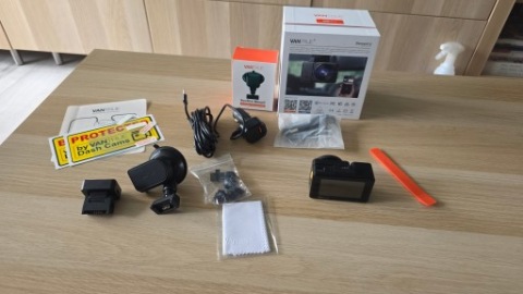КАМЕРА DO АВТО VANTRUE E2 