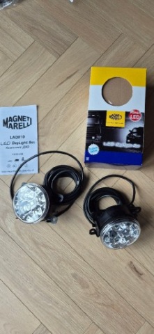 СВІТЛА DO ЇЗДИ ДЕННИЙ LED (СВІТЛОДІОД) MAGENTI MARELLI 90MM 
