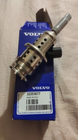 ФОРСУНКА ADBLUE VOLVO 32203677 