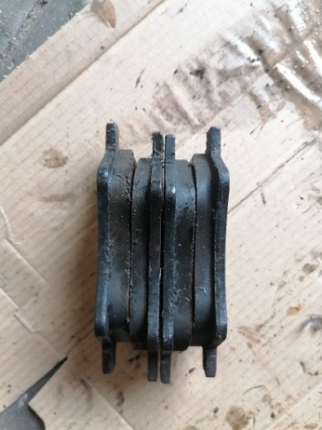 СУППОРТИ ПЕРЕДНЯ RENAULT MEGANE 2CC 1.9 DCI 