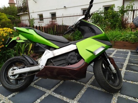 DERBI GP1 RACING NA ЗАПЧАСТИНИ |ВІТРОВИКИ НАВІСНЕ 