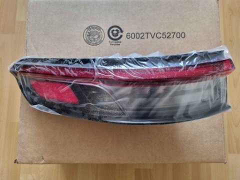 ФАРА ЗАДНЯЯ ЛЕВАЯ СВЕТОДИОДНЫЕ JEEP GRAND CHEROKEE WL 21- K68377951AH НОВАЯ EU 