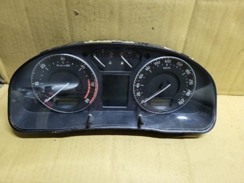 ПРИБОРНА ПАНЕЛЬ ПАНЕЛЬ ПРИЛАДІВ SUPERB I РЕСТАЙЛ 2.0TDI 3U0920842D 