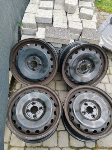 КОМПЛЕКТ ДИСКІВ СТАЛЕВИХ 6J15 ET47 4X100 KIA, HYUNDAI ДУЖЕ ХОРОШИЙ СТАН СТАН 