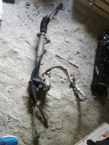 STEERING RACK FORD FIESTA MK5  