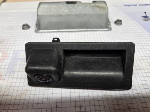 КАМЕРА ЗАДНЬОГО ХОДУ VW TOUAREG 7P6827566 