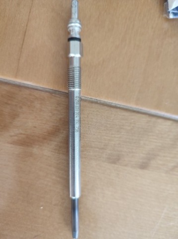 BOSCH 0 250 203 004 СВІЧКА ZAROWA 