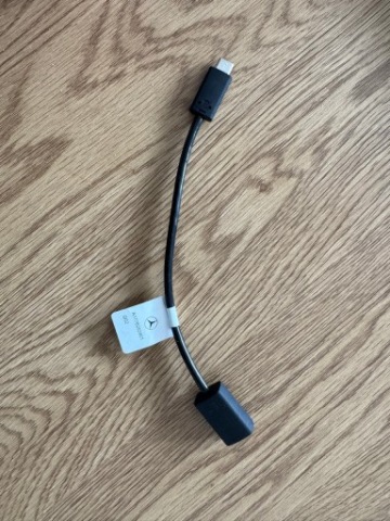 MERCEDES БЕНЗИН ПРОВІД USB ТИПУ C-USB A1778202901 