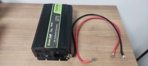 ПЕРЕТВОРЮВАЧ НАПРУГИ GREEN CELL 1000/2000W 