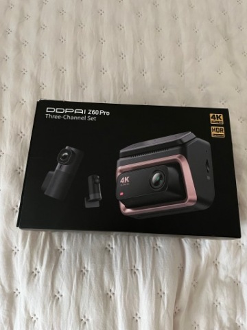 DDPAI Z60 PRO КОМПЛЕКТ ПЕРІД ЗАД + ВНУТРІШНЯ I HARDWARE НАБІР 