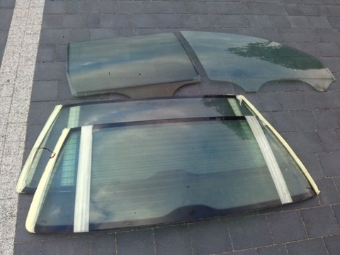 GLASS PASSAT B5 OTHER DOOR GLOVEBOX ITP  